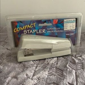 Brand New Swingline Compact Stapler